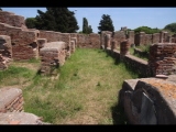 05943 ostia - regio iii - insula vii - domus fulminata (iii,vii,3-4) - westseite - bli ri osten - 06-2024.jpg